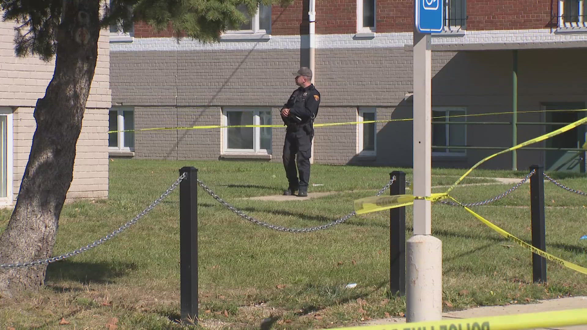 Cleveland shooting leaves teen dead, another critically injured | wkyc.com