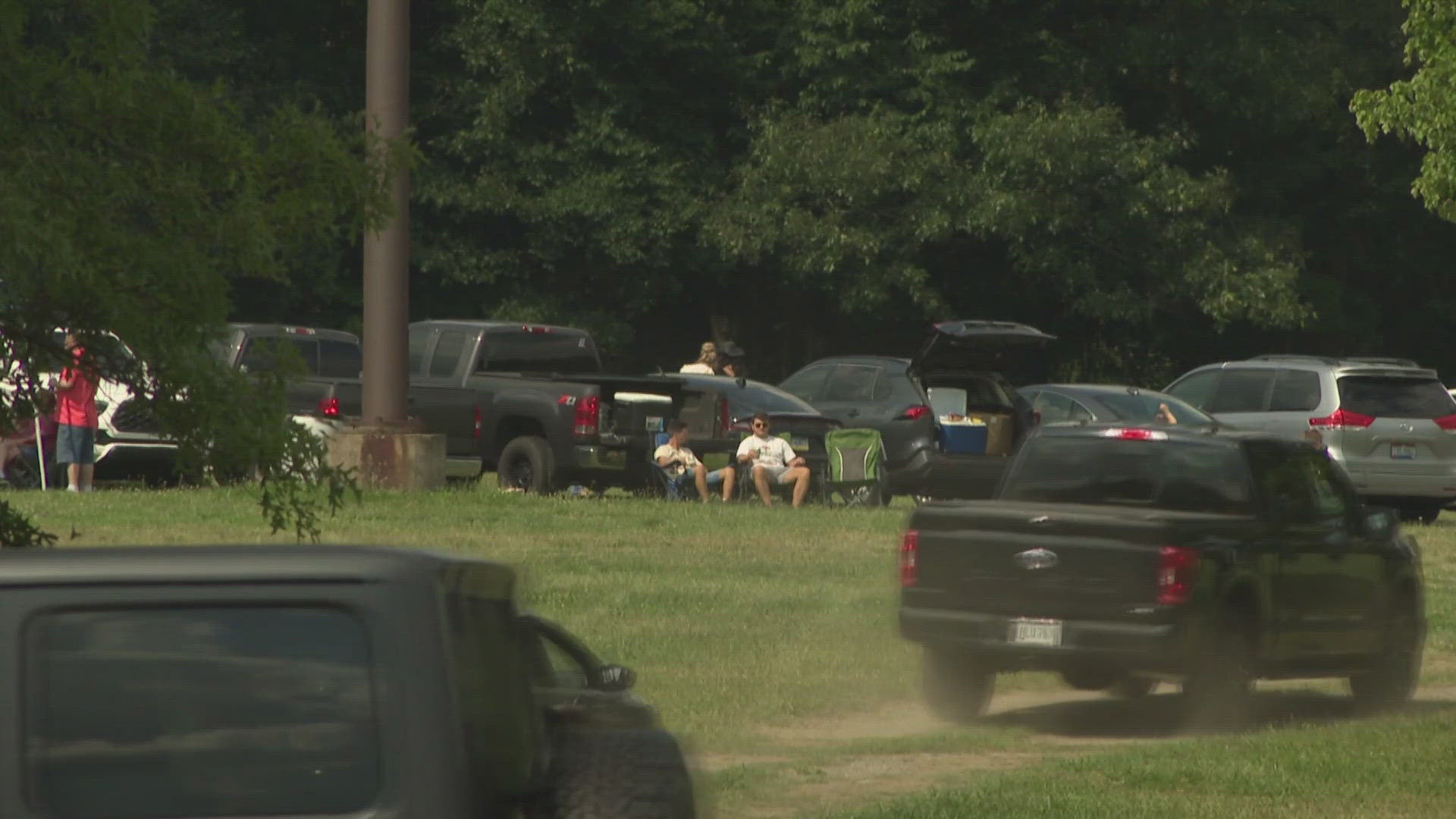 Blossom Music Center is urging fans to arrive early as they are expecting heavy concert traffic.