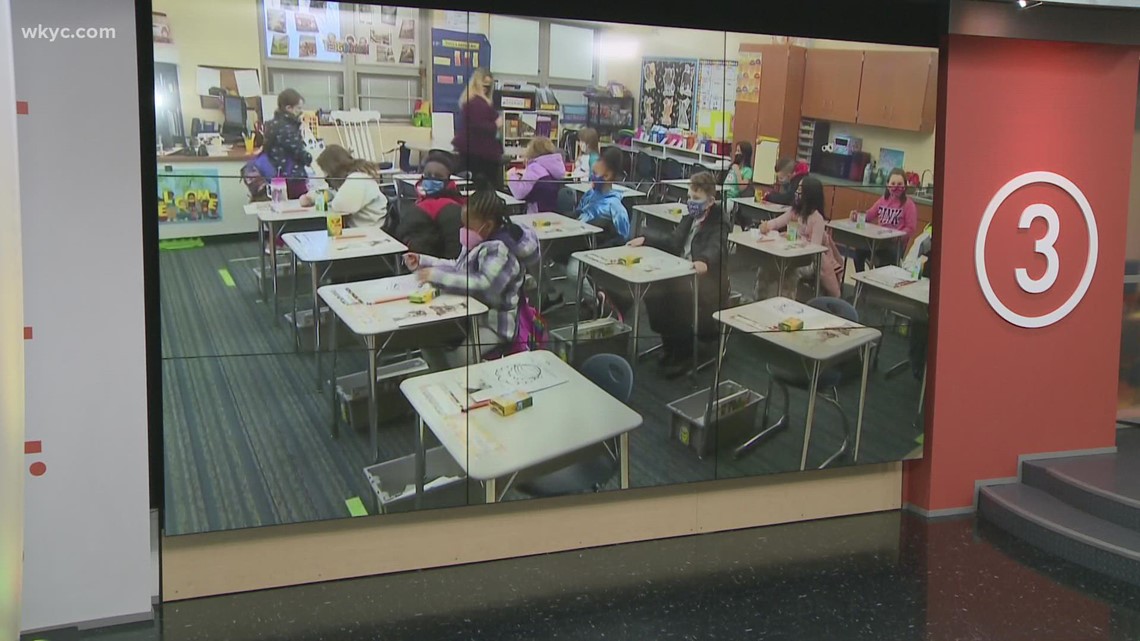 Northeast Ohio parents, students argue over mask mandates in schools