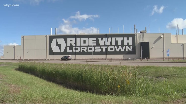 Lordstown Motors finalizes $230 million sale agreement with Foxconn
