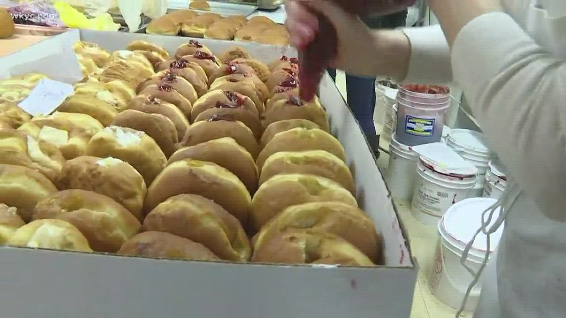 Feb. 13, 2018: It's Fat Tuesday, and that means paczki! WKYC's Tiffany Tarpley spent her morning at Rudy's in Parma watching as they make the sweet treats.