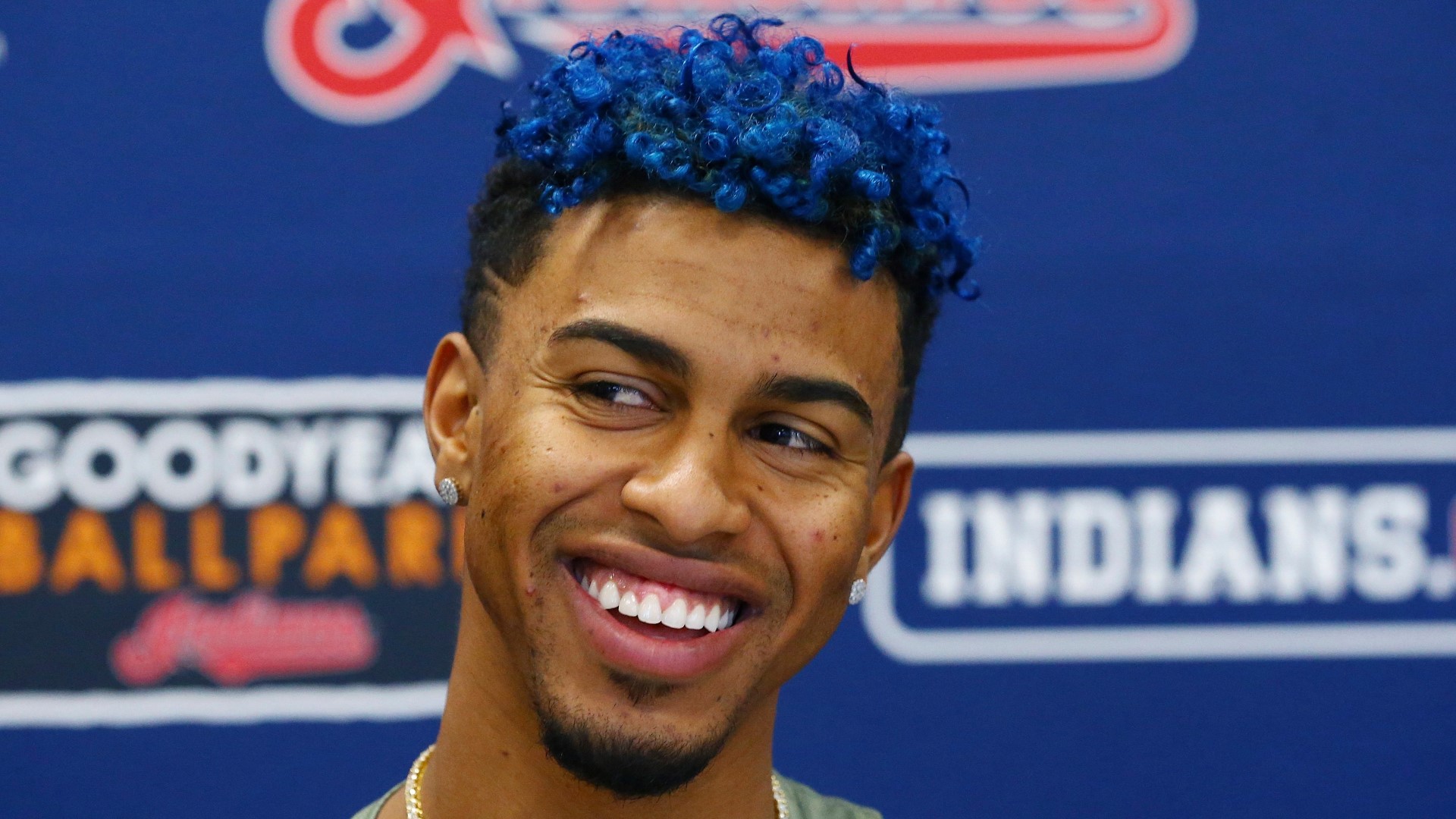 Frankie Lindor's Blue Hair: A Look at the Cleveland Indians' Star's Iconic Hairstyle - wide 1