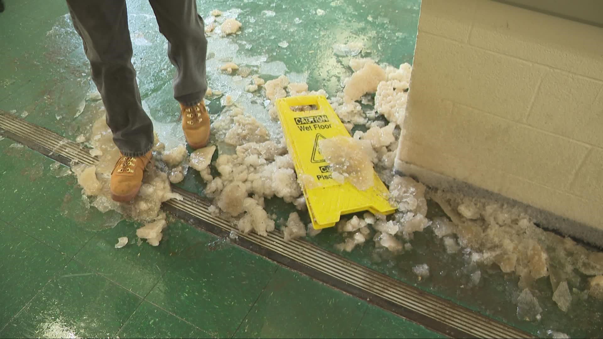 Tenants tell 3News even though it's been days since the pipes burst, CMHA management still has not addressed the issue.