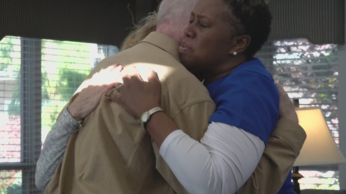 Man reunites with hospice workers who cared for his wife - Vimarsana News