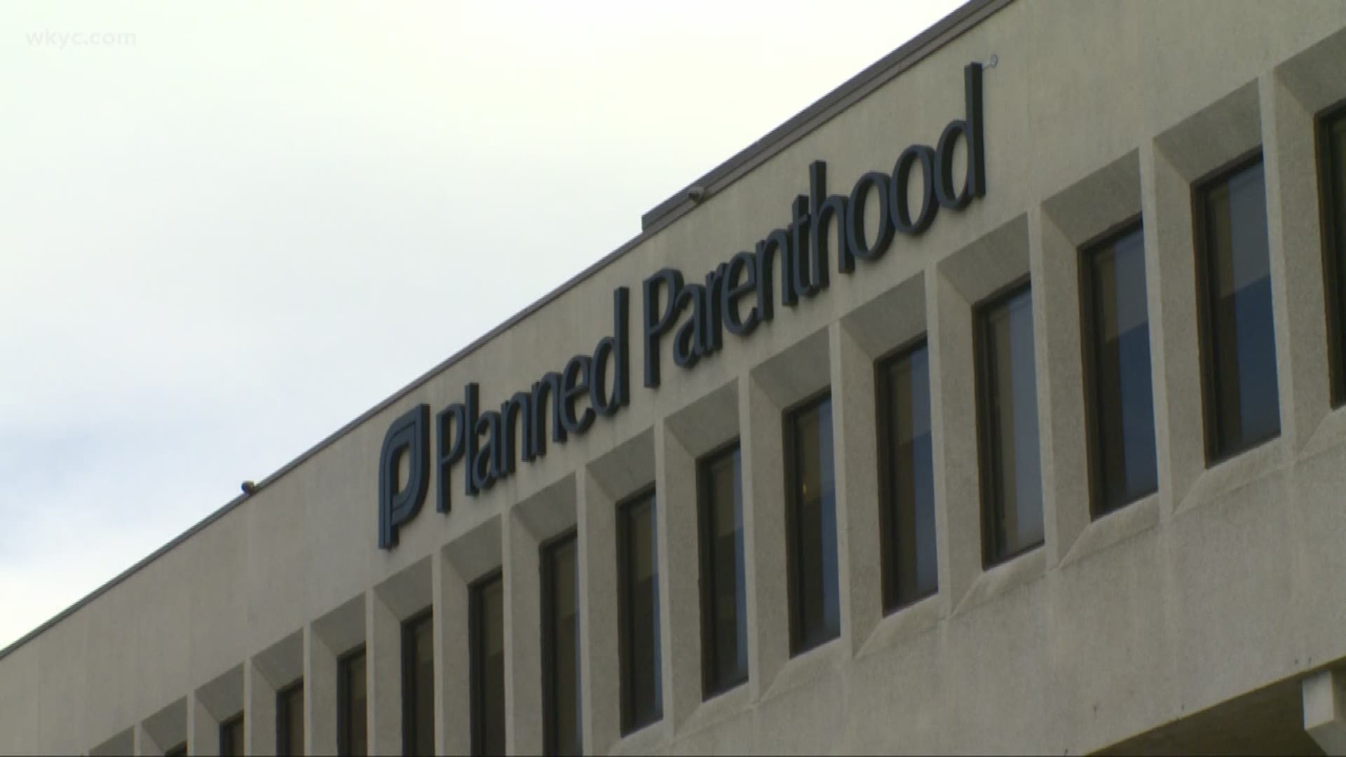 Ohio cuts funding for Planned Parenthood