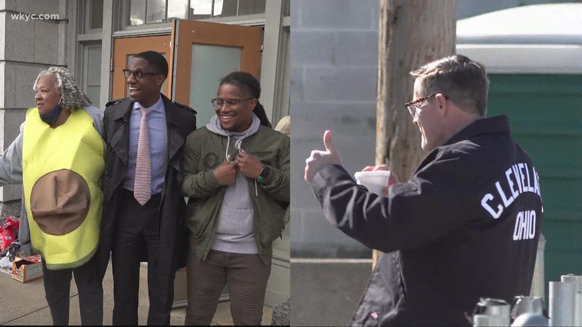 Kevin Kelley, Justin Bibb canvass around Cleveland 2 days before Election Day