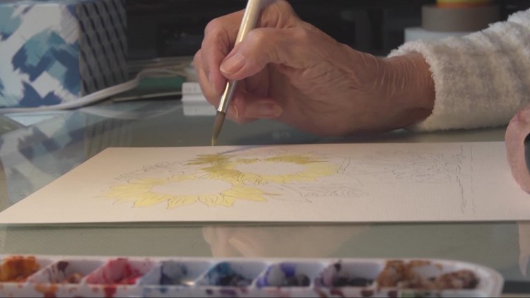 94-year-old North Canton artist proves it's never too late to start something new