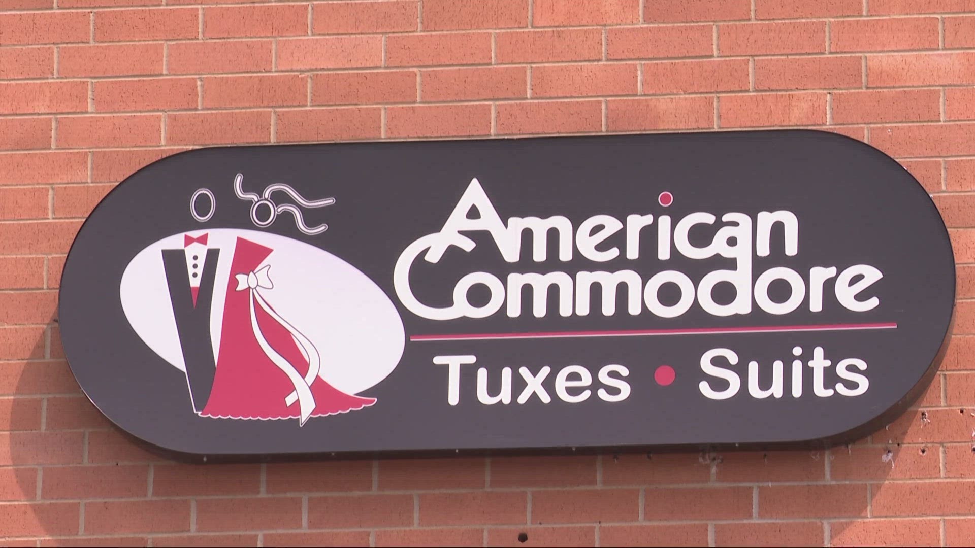 Cuyahoga Falls bride to be left scrambling after American Commodore Tuxedo closes abruptly