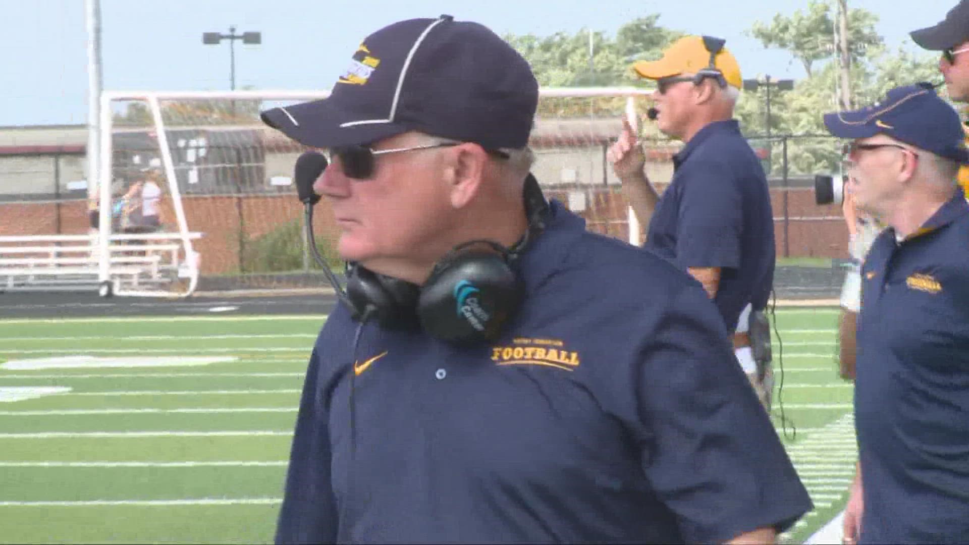 End of an era: St. Ignatius football coach Chuck Kyle to retire after final  game Friday night 