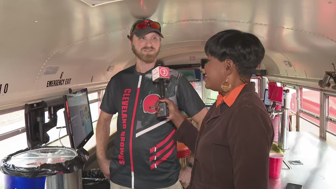 Fans flock to the Muni Lot ahead of Cleveland Browns season opener