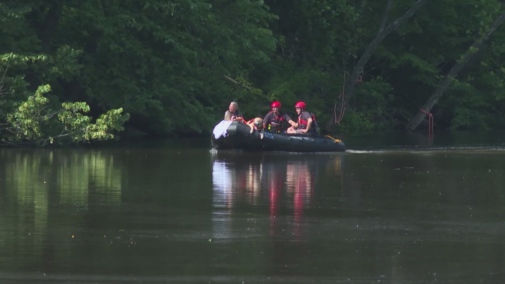 Search for man in Cuyahoga River after 5-year-old boy’s fatal inner ...