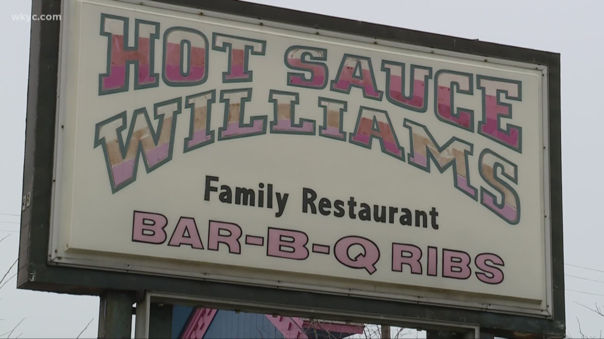 Herbert Williams, owner of  Hot Sauce Williams BBQ restaurants, dies at 82