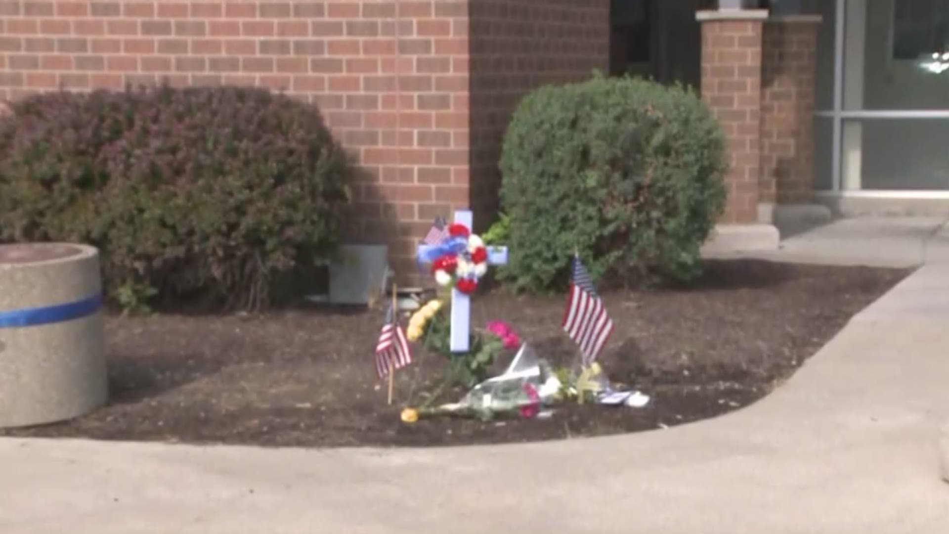 Community mourns death of Mentor Police officer