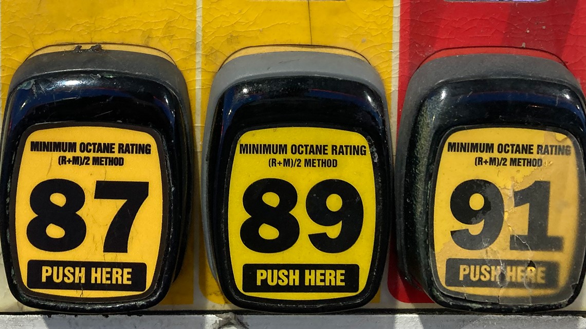 Gas prices continue falling in Northeast Ohio: Akron's average now lower than $3 per gallon