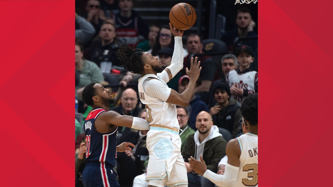 Donovan Mitchell Discusses Workout Routine, Shows Off Carlos Boozer Jersey