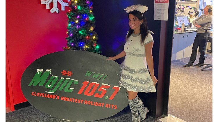 105 7 Wmji Christmas Switch 2022 When Does Majic 105.7 Start Playing Christmas Music In Cleveland? | Wkyc.com