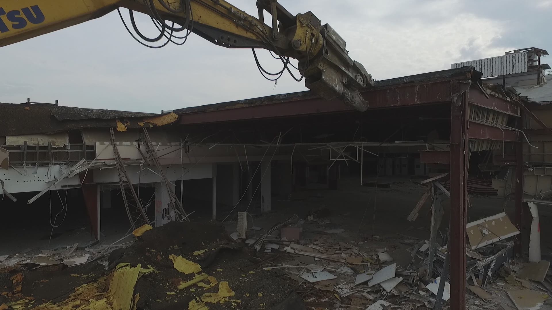 November 2016: Watch drone footage as it flies through the abandoned Rolling Acres Mall in Akron. Demolition has started on the former popular shopping haven.