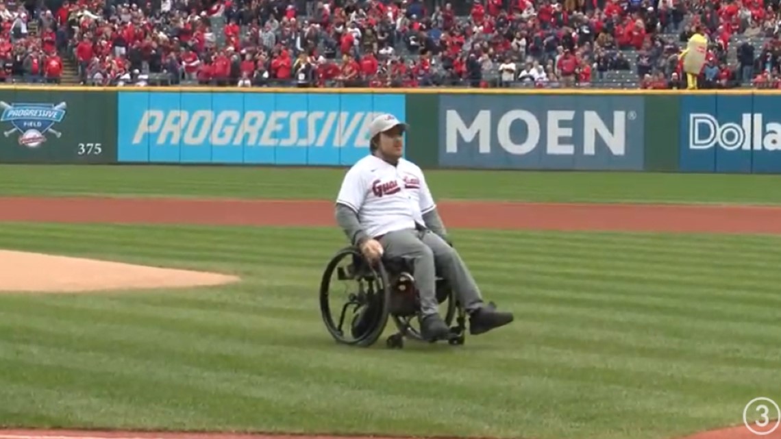 Cleveland Indians superfan hits incredible milestone by attending 2,500  home games