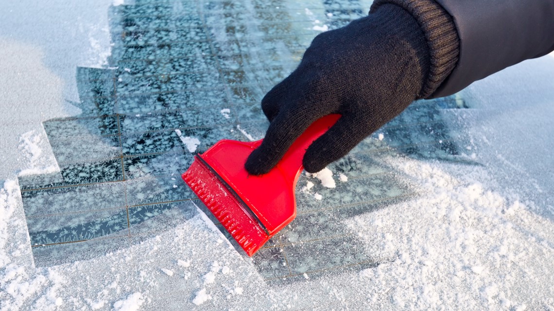 Windshield wiper debate goes back and forth with snow, ice and freezing  rain in Akron forecast