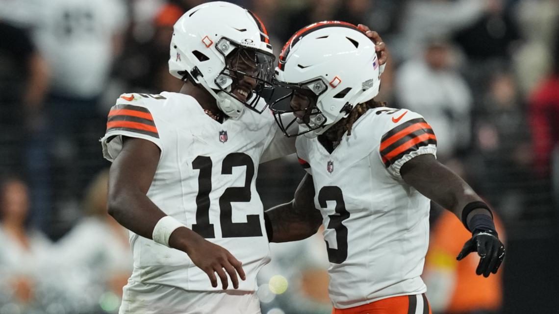 Shedeur Sanders wins his 1st NFL start, Myles Garrett has 3 sacks as Browns  beat Raiders 24-10 | wkyc.com