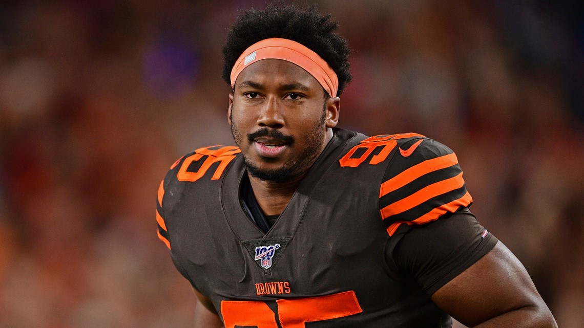 Browns fan gets tattoo of Myles Garrett brawl