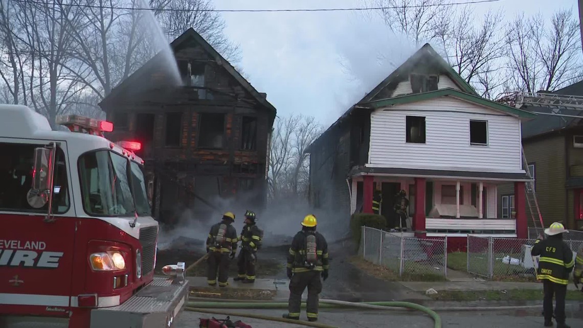 Pair of houses catch fire in Cleveland's Collinwood neighborhood