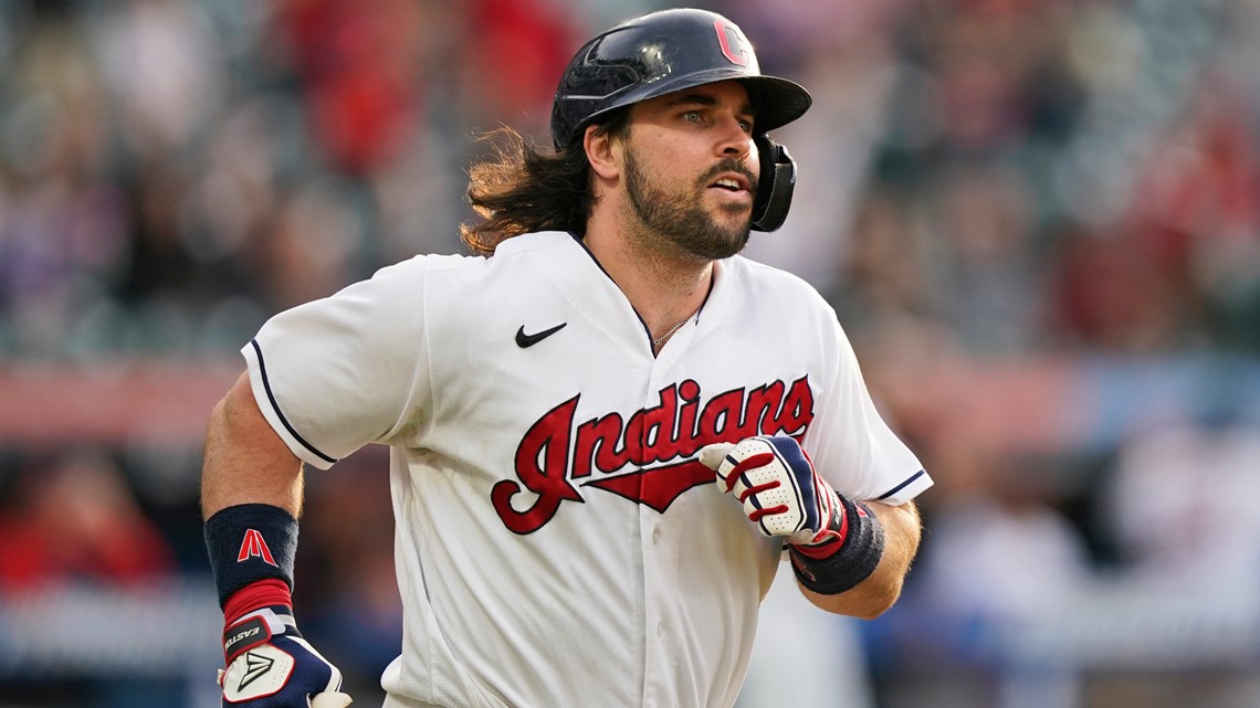 Indians great Rocky Colavito honored at Progressive Field