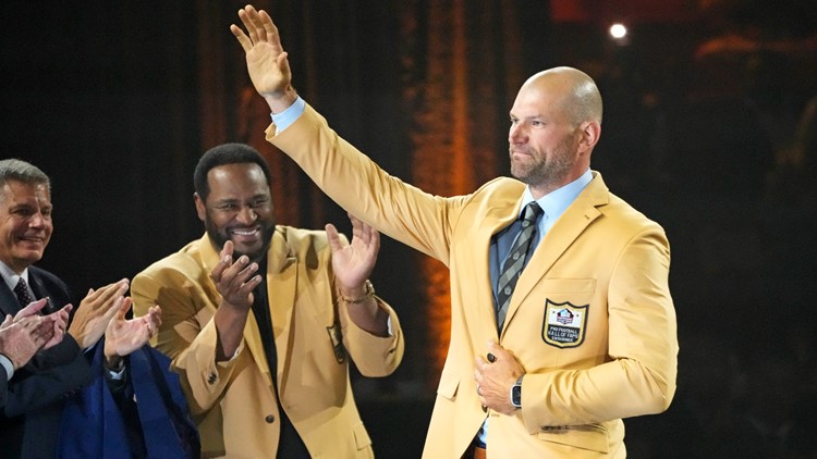 HOF: Gold jackets, rings are to be worn only by Hall of Famers