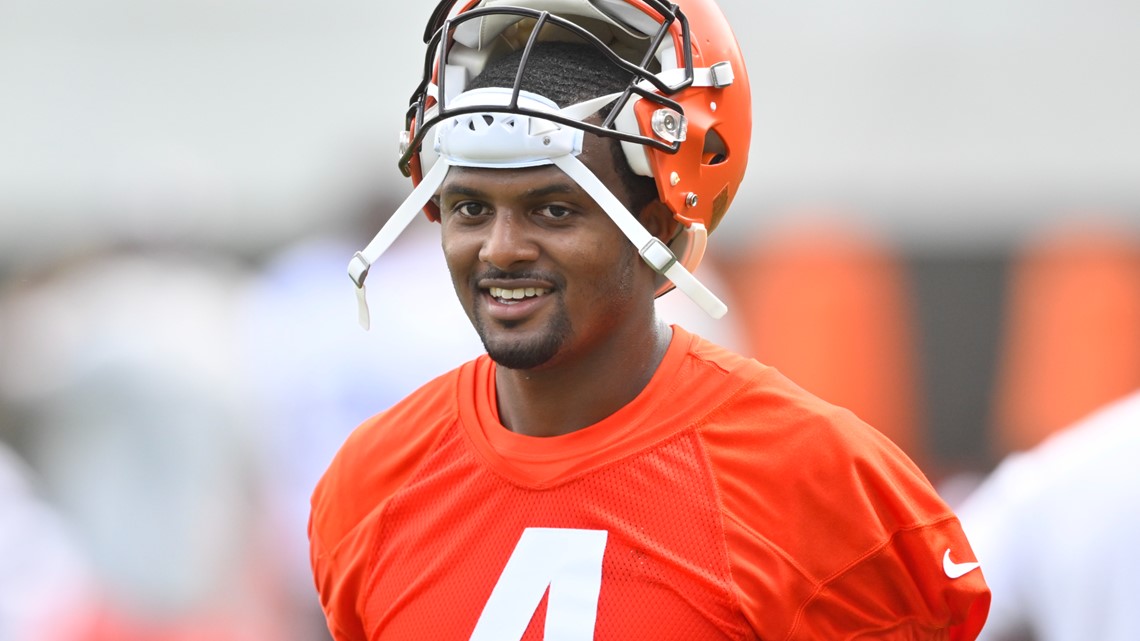 Condoleezza Rice Models Cleveland Browns Jersey for NFL