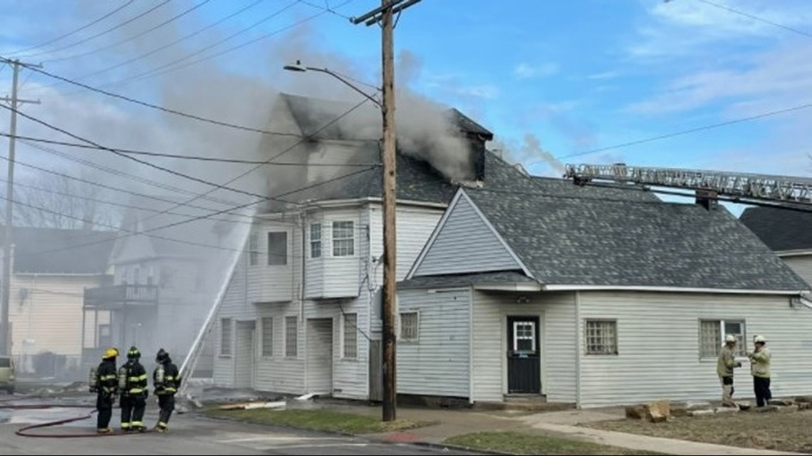 House fire in Tremont sends 1 to the hospital