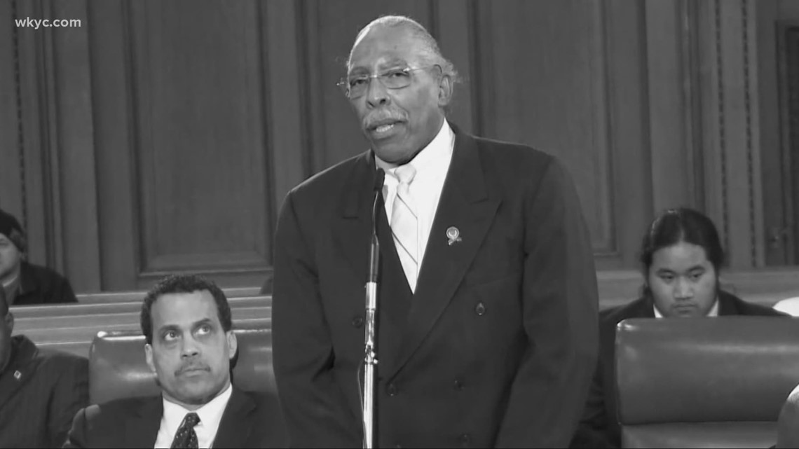 Former CLE Councilman Ken Johnson deserves leniency, lawyer says - Vimarsana News