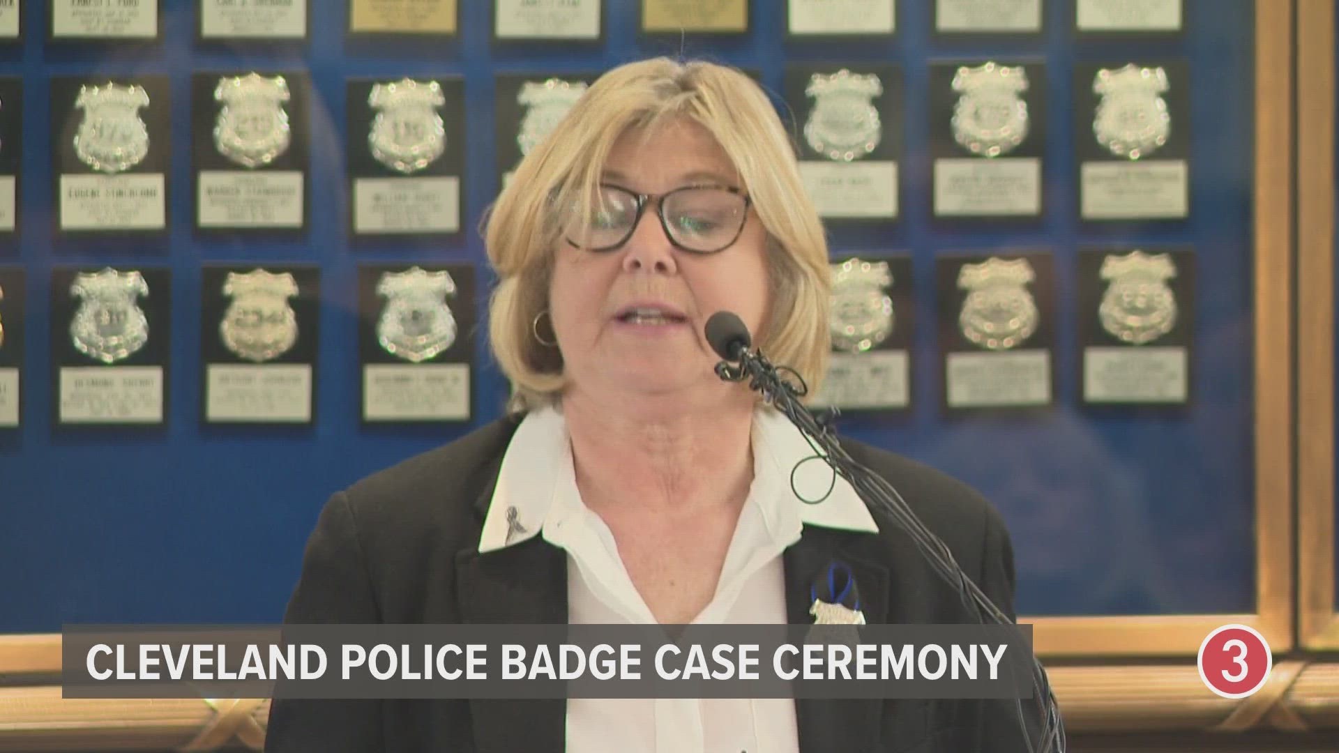 The mother of fallen Cleveland police officer David Fahey paid tribute to her son at this year's Badge Case Ceremony.