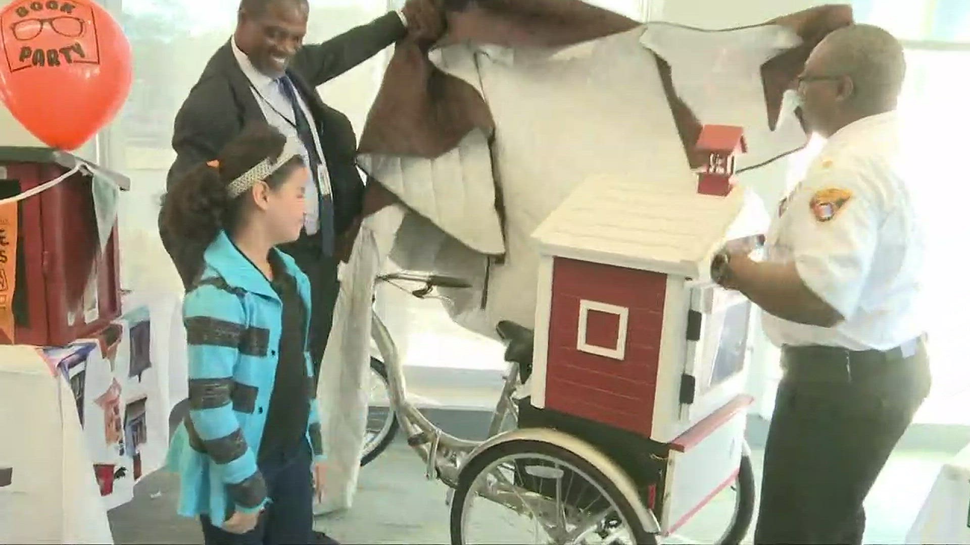 Cleveland Police help promote literacy with Little Free Libraries