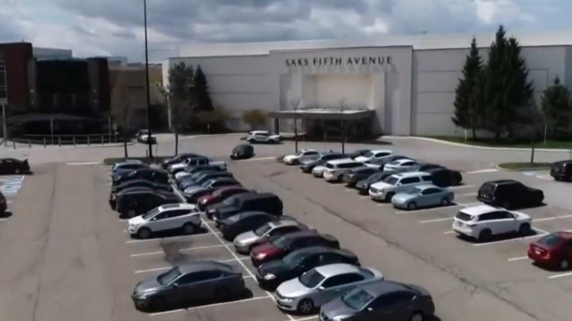 Saks Fifth Avenue to close Beachwood Place store
