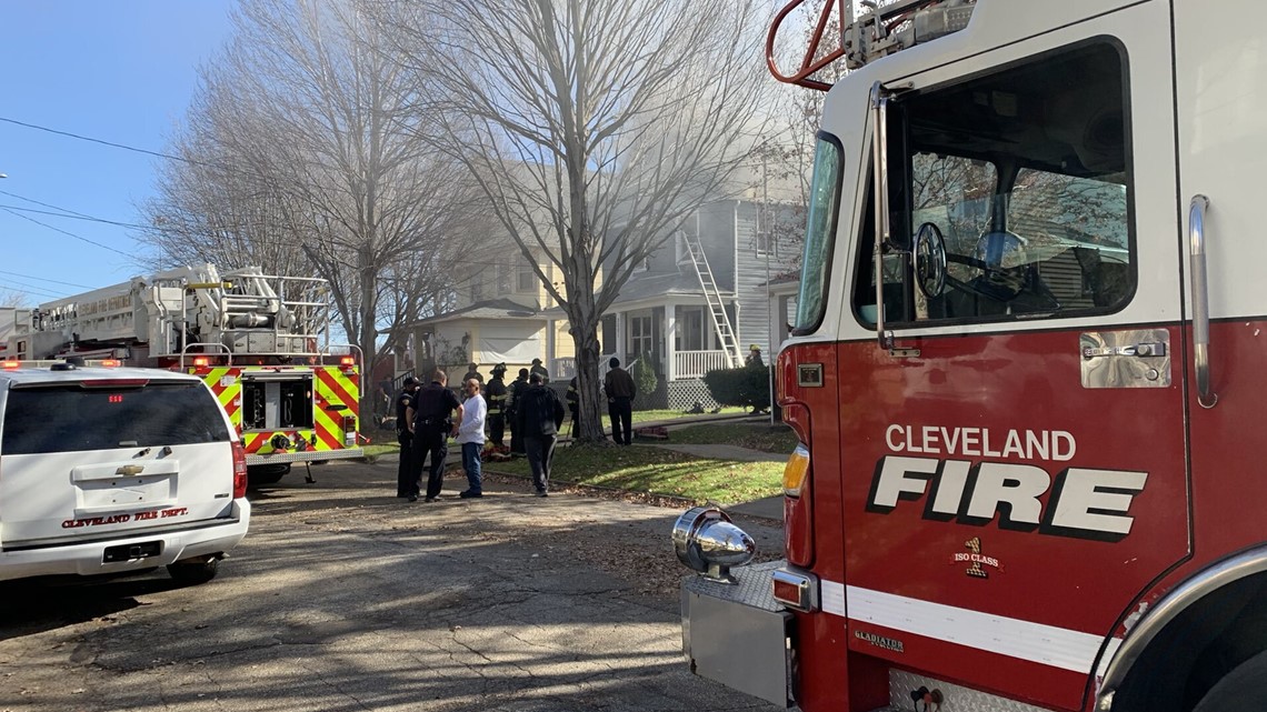 Cleveland Fire fights occupied house fire