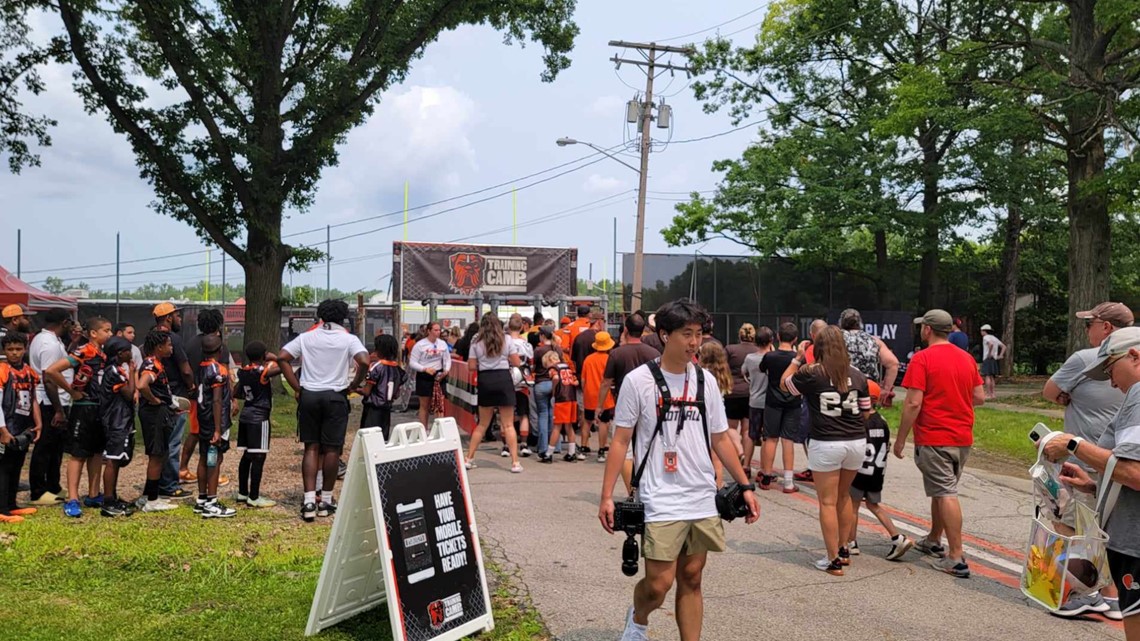 WKYC 3News on X: The Browns are BACK! For the first time since 1999, the Cleveland  Browns are playing in the Pro Football Hall of Fame Game. Watch the game  against the