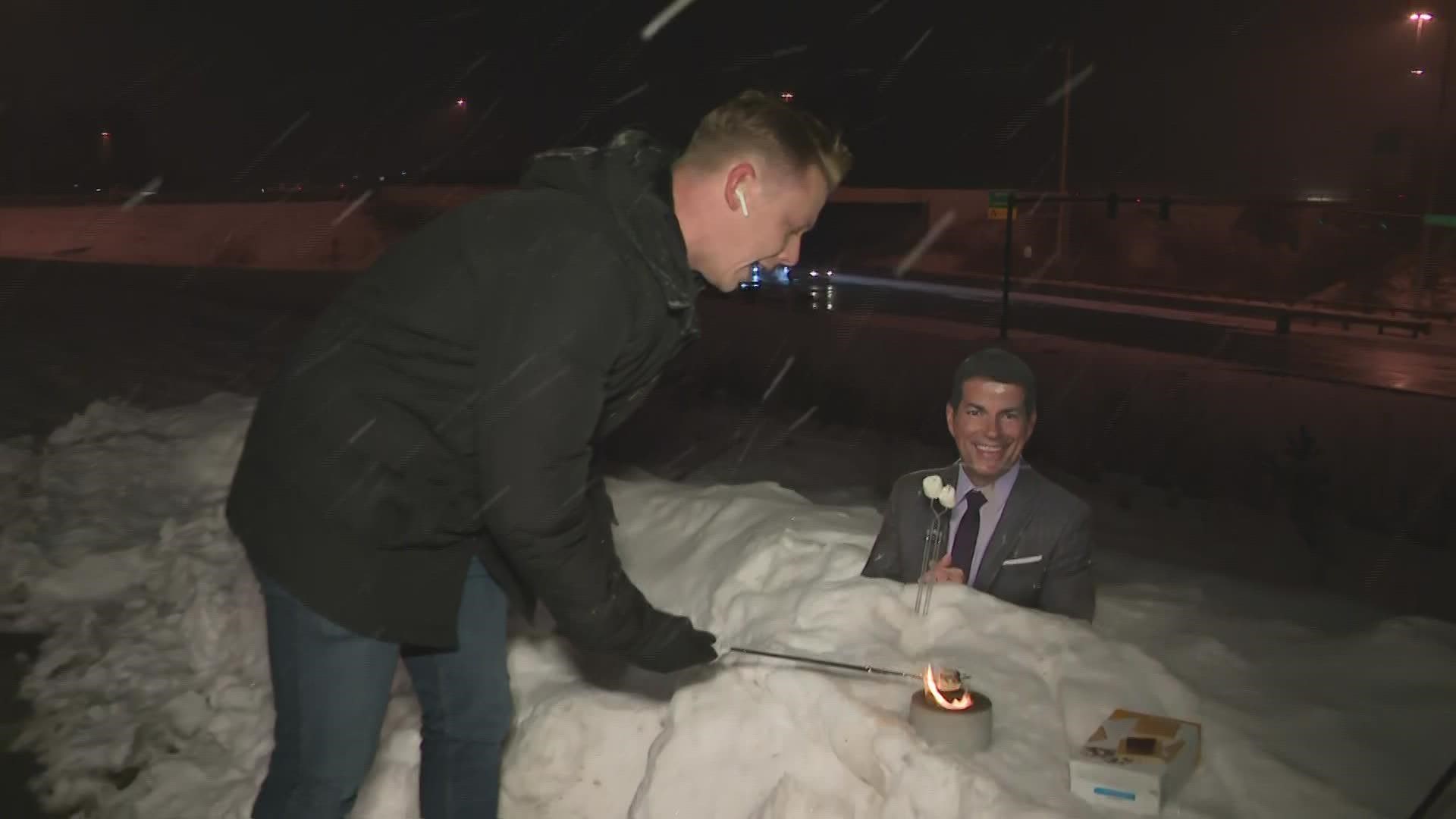 Wait... What?!?! 3News' Austin Love was making s'mores this morning during winter weather coverage in Northeast Ohio.