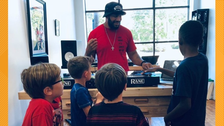 Cleveland Heights institute working to teach the next generation of DJs