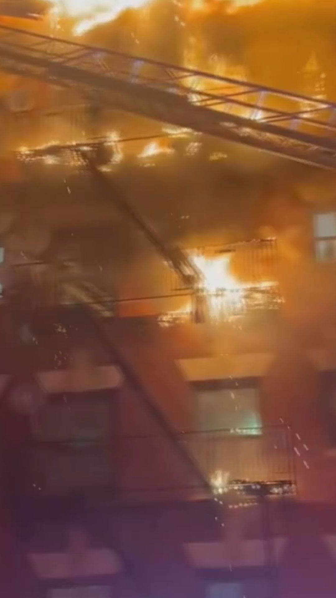 Five-alarm Bronx apartment fire leaves 1 dead, 4 injured | wkyc.com