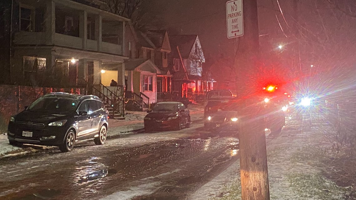 Man accused of killing 4 in Cleveland shooting indicted - Vimarsana News