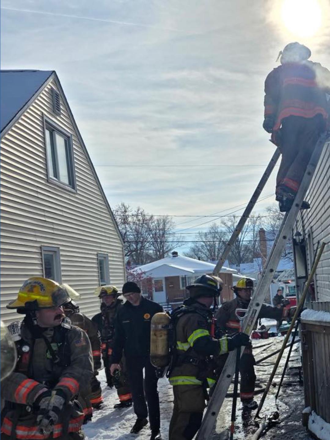5 people displaced, 4 dogs killed in Akron house fire, officials say ...