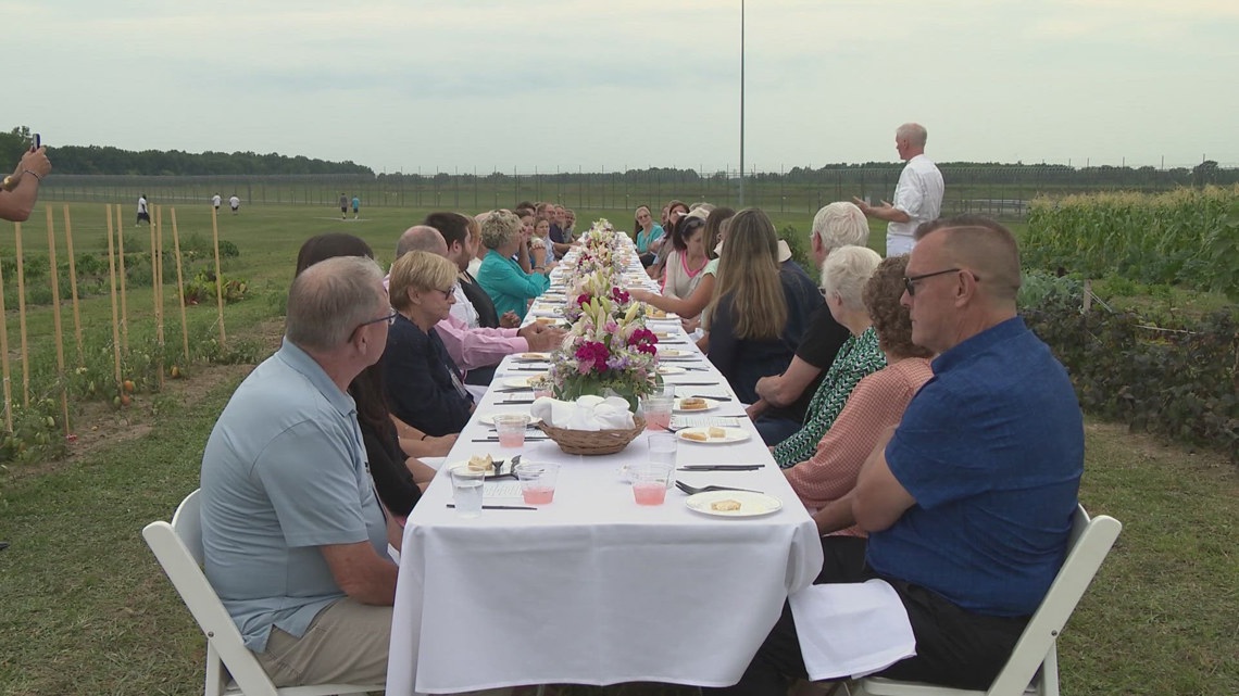 EDWINS hosts dinner at Lorain County prison with inmate help | wkyc.com