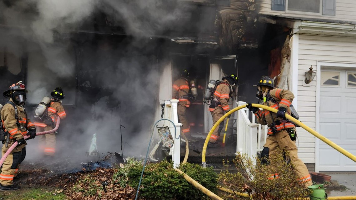 Summit County house fire leaves 92-year-old man dead | wkyc.com