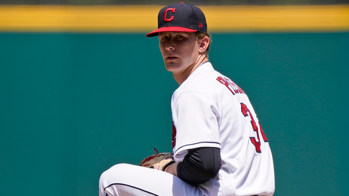 Indians SP Zach Plesac fractures thumb while taking shirt off