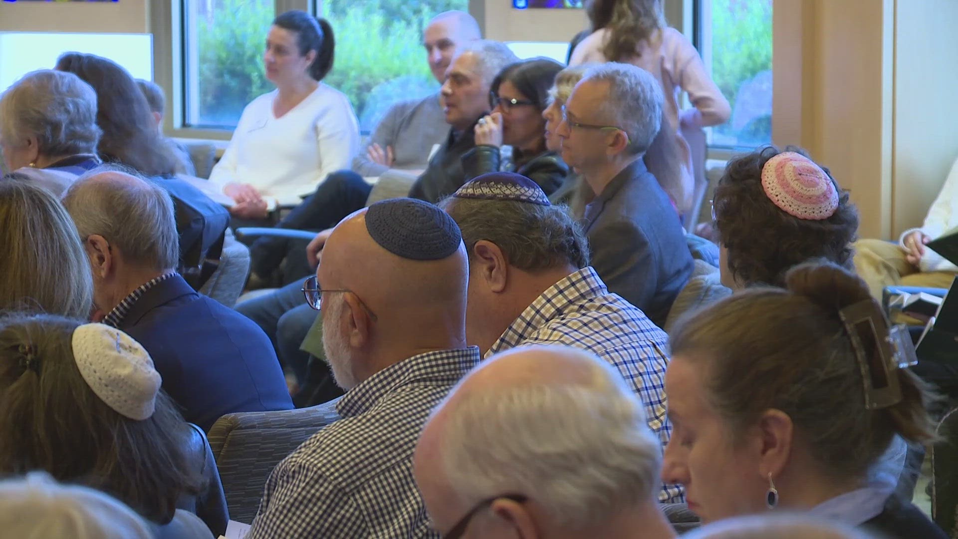 The services at Temple Tifereth Israel served as a chance for the Jewish community of Northeast Ohio to come together in a sacred space.