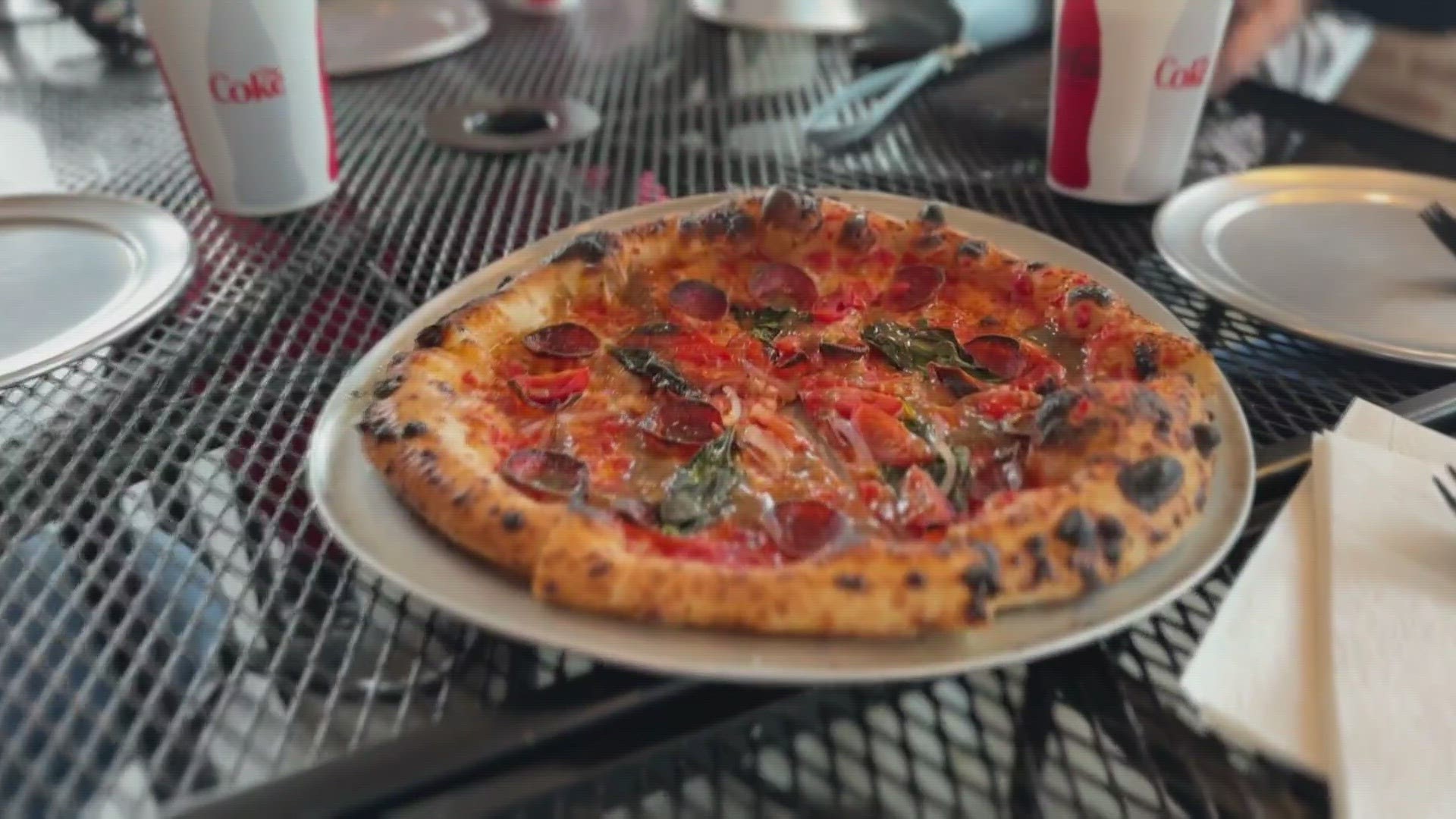 3News' Austin Love visited ETalian in Chagrin Falls to check out their homemade pizza.