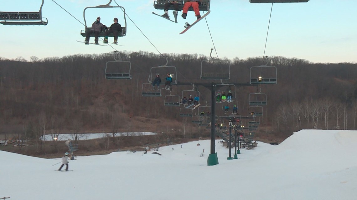 Northeast Ohio’s ski resorts opening for holiday break split