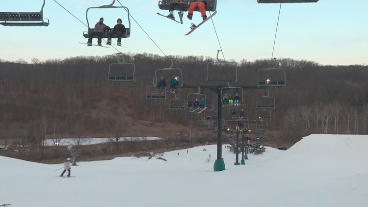 Northeast Ohio's ski resorts opening during holiday break for winter activities
