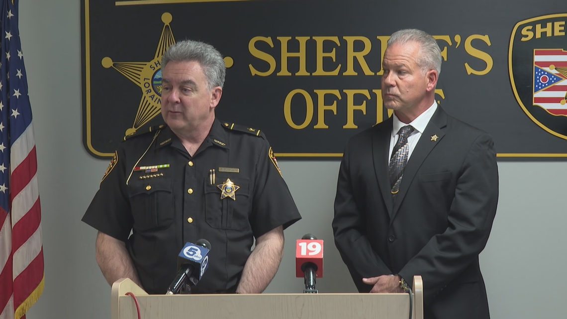 Lorain County Sheriff's Office Public Corruption Unit executes search
