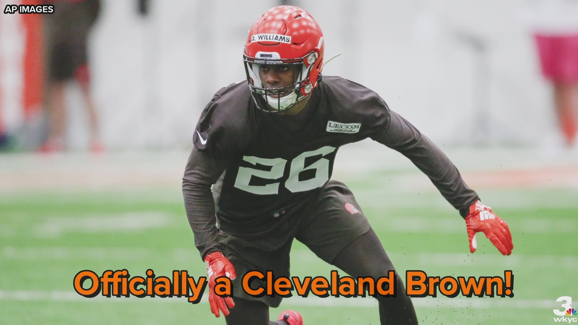 Greedy Williams signed his rookie contract with the Cleveland Browns Tuesday.